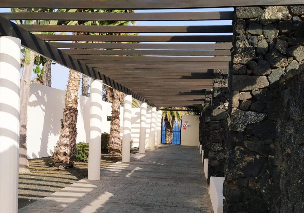 Villa Sun And Sea 2 Front De Mer Playa Rocca Коста-Тегисе Экстерьер фото