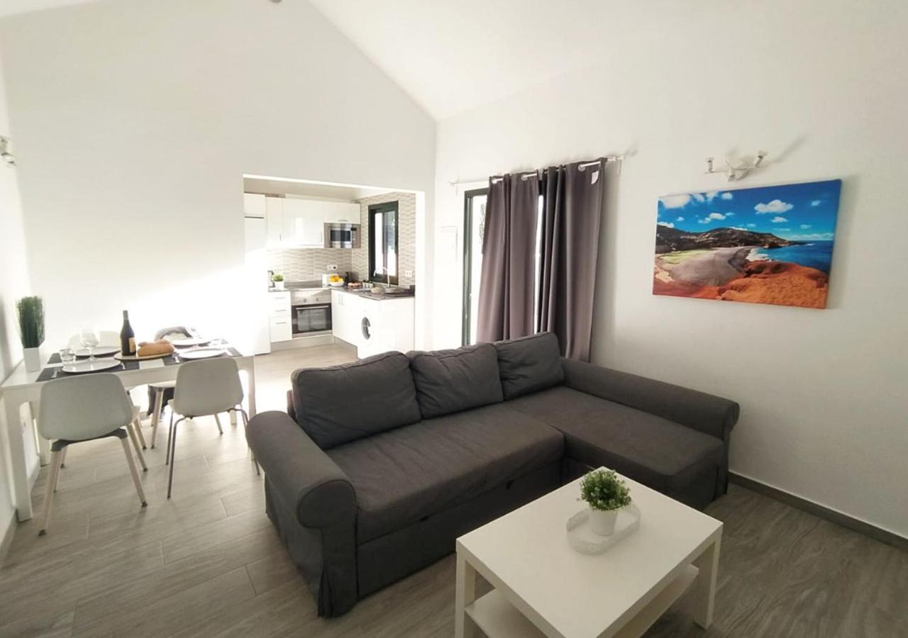 Villa Sun And Sea 2 Front De Mer Playa Rocca Коста-Тегисе Экстерьер фото
