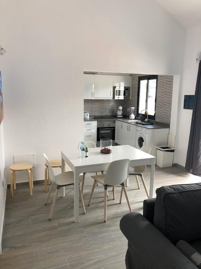 Villa Sun And Sea 2 Front De Mer Playa Rocca Коста-Тегисе Экстерьер фото